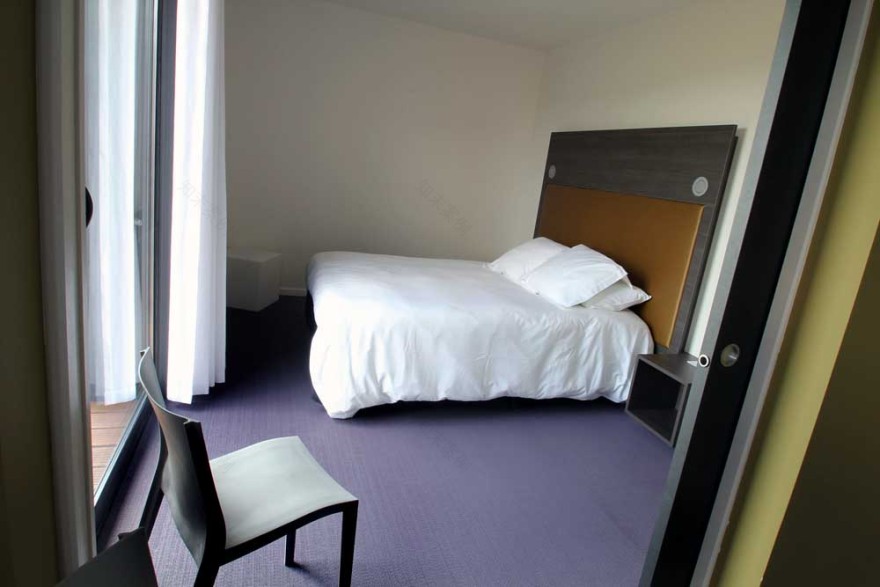 Hôtel La Montagne de Brancion - Aménagement chambres hôtel et salle de restauration | Poitoux-12