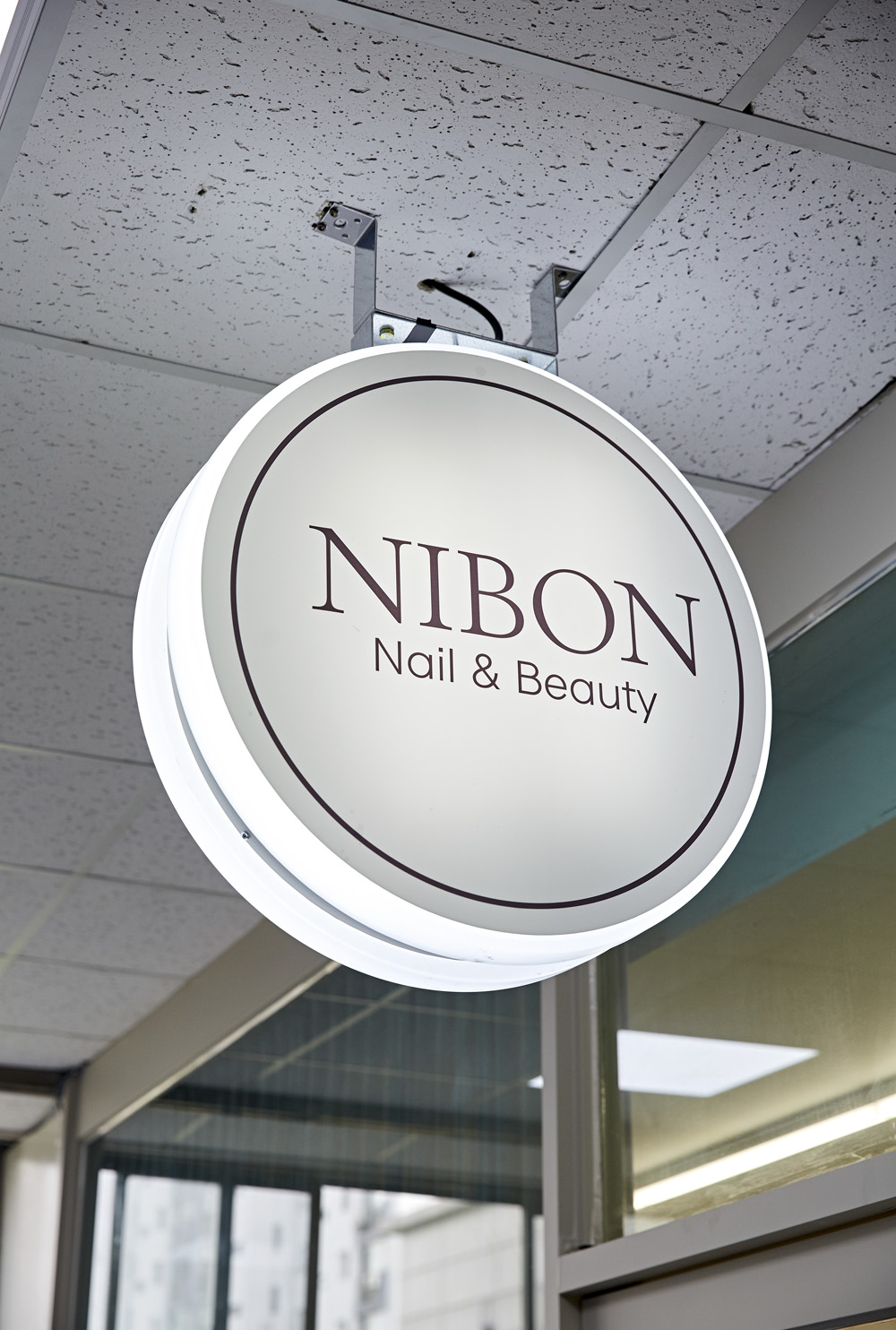 宁静现代的 9 坪小店室内设计-17