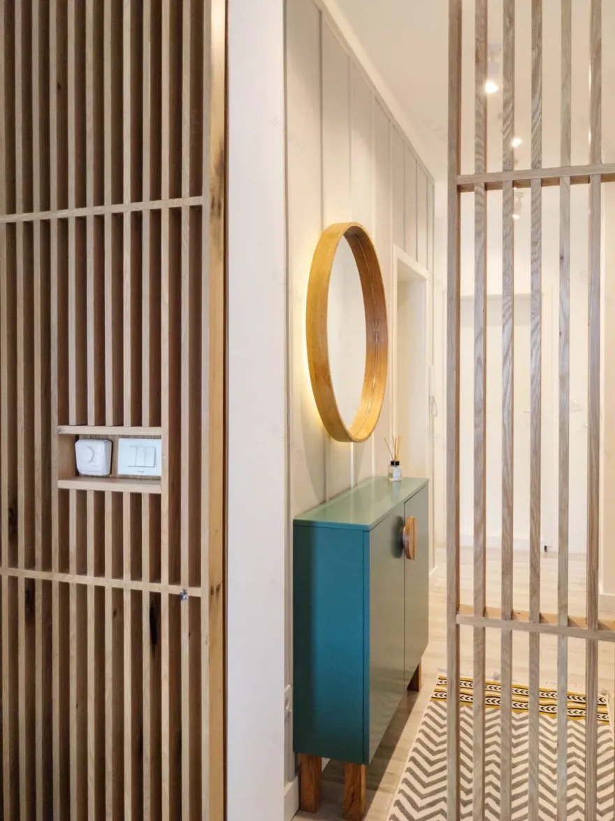 逃离现实的黑色厨房·Rozë 公寓丨普里什蒂纳-28