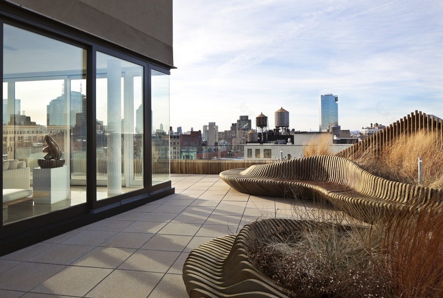 曼哈顿顶层公寓 | 无缝复式空间与城市景观的完美融合-25