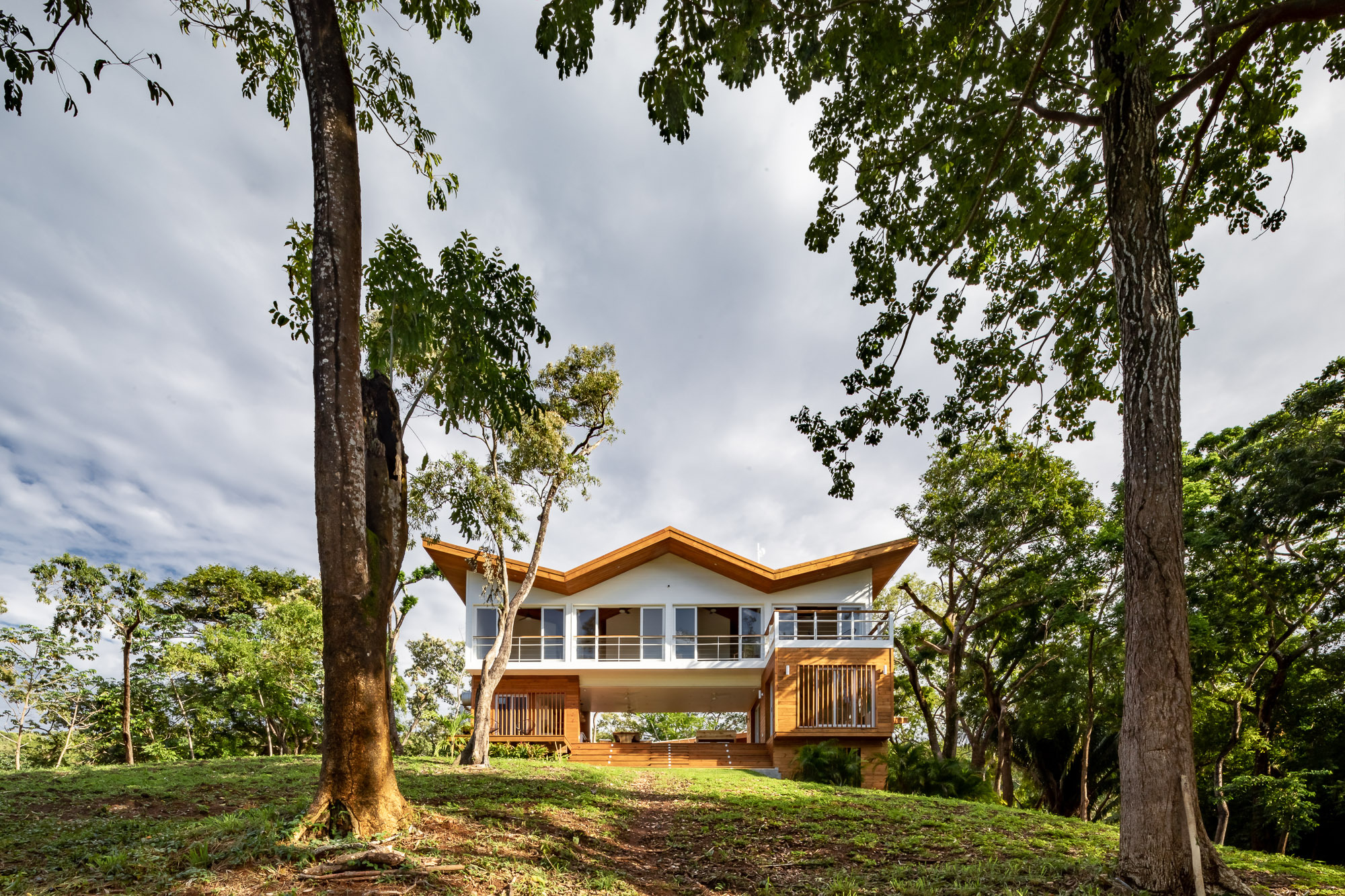 贝塔大楼丨洪都拉斯丨Taller ACÁ-29