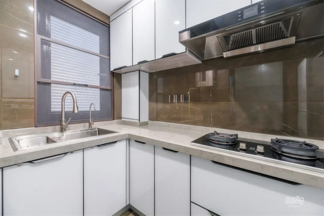 玄机重重 | 92㎡住宅空间的精致改造-58