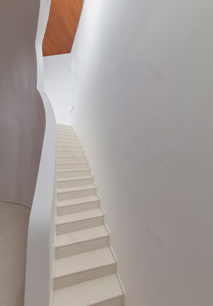 圣约翰·保罗二世教堂丨匈牙利丨Robert Gutowski Architects-37