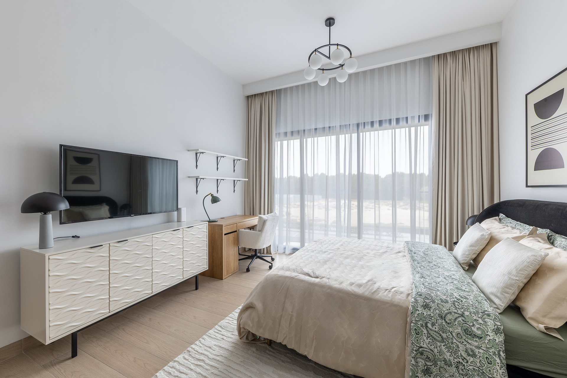 带木质元素的白色工作室公寓-9