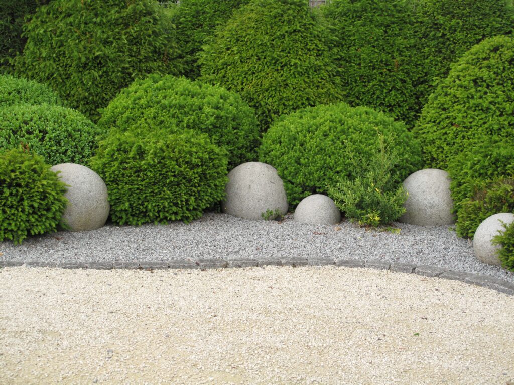 各类风格的砾石花园设计-53