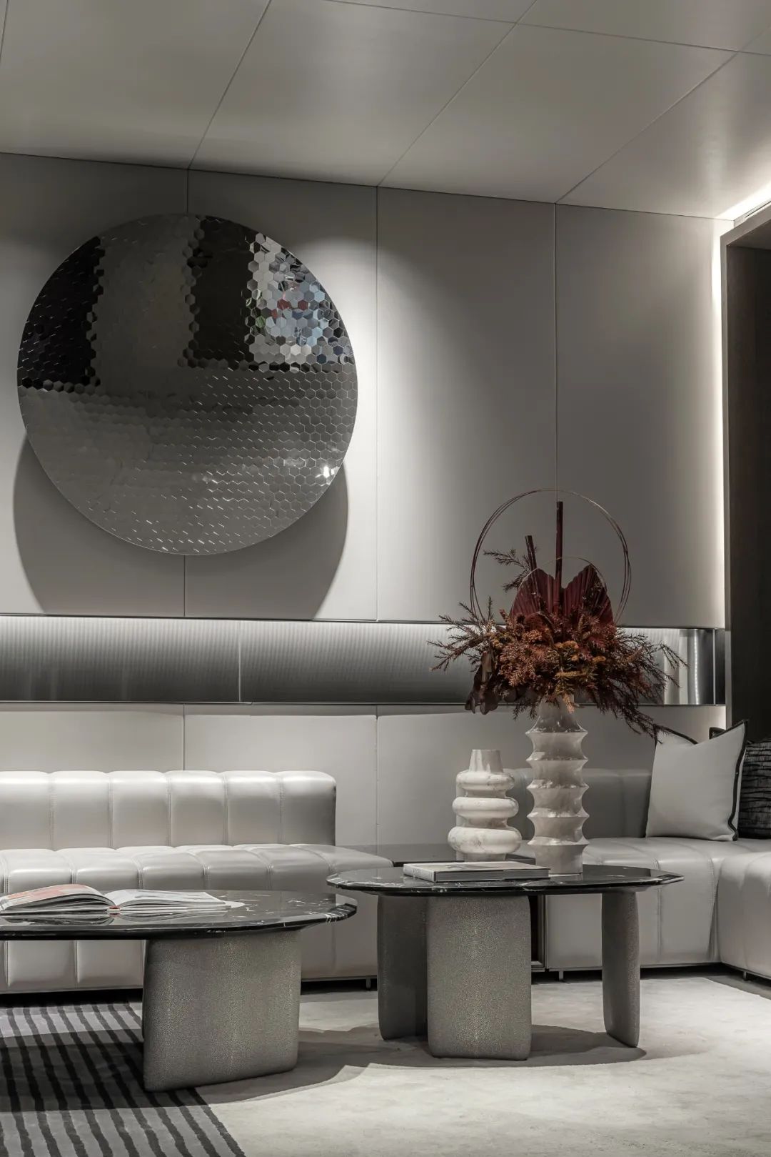 天津龙湖·天曜销售中心丨中国天津丨元禾大千(软装),深圳市大倉设计顾问有限公司(硬装)-39