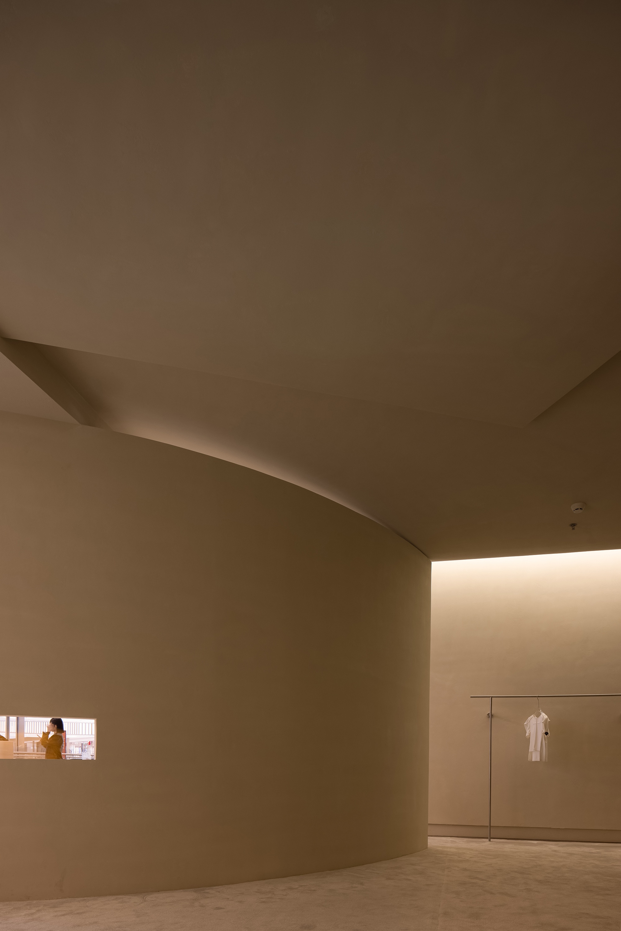 衍生TRONGYEE 设计师品牌集合店（汕头万象城店）丨中国汕头丨AD 艾克建筑设计-47