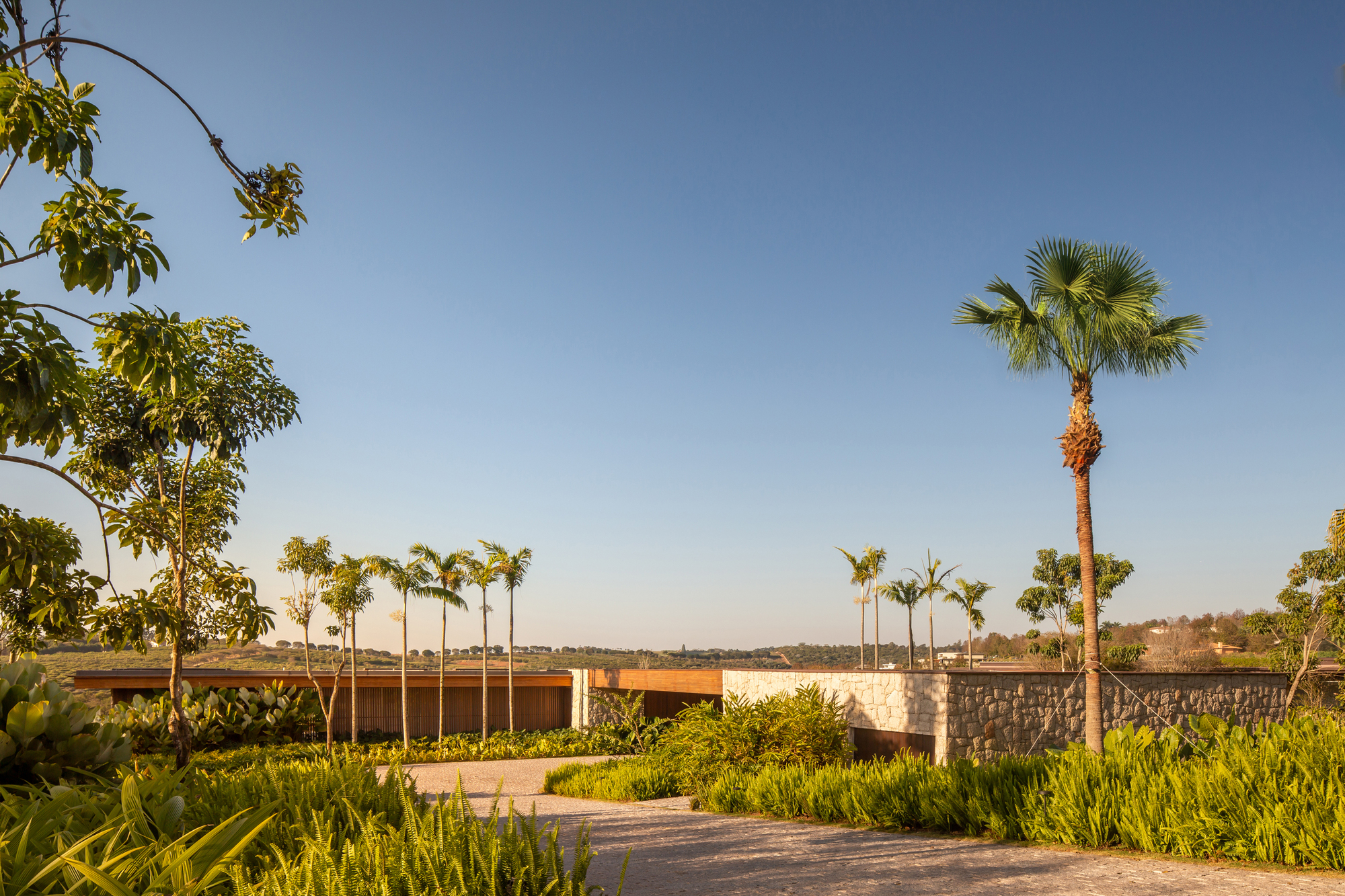 拉面宗尼之家(注:Ramenzoni可能是特定名称,因缺乏更多背景信息,这里仅按常见方式拆分音译Ramen为拉面,zoni音译为宗尼) 丨巴西丨KA2R Arquiteura-13