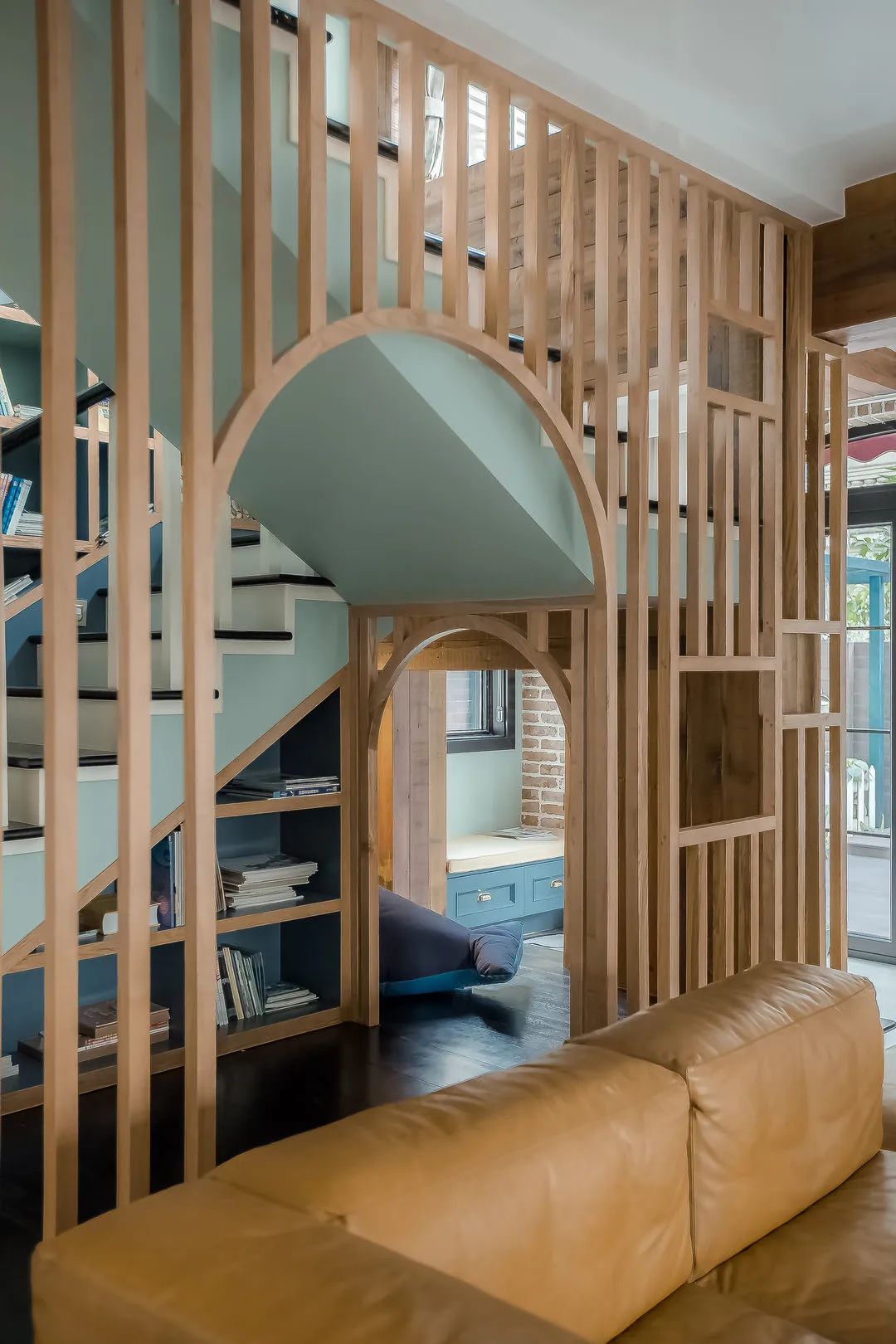 成都现代混搭风的居住空间-23