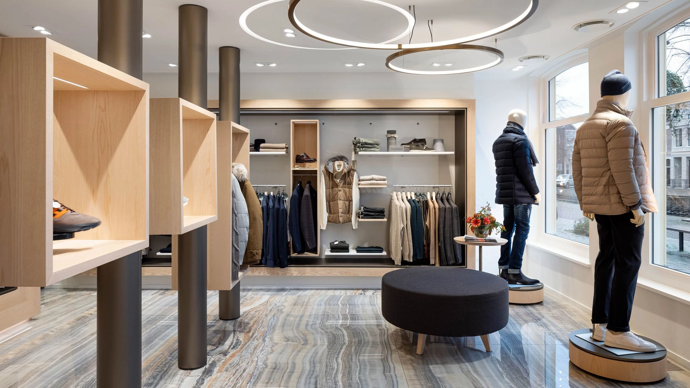 零重力鞋 platforms 打造独特购物体验丨Netherlands丨EGM architects-17