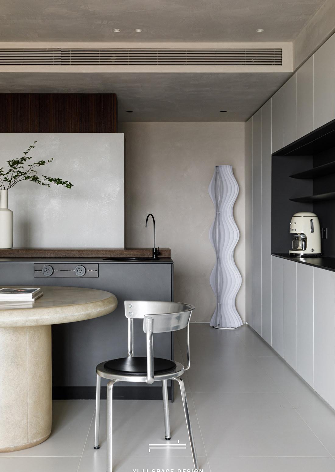 钢琴与铜板共鸣的精致音乐空间设计-0