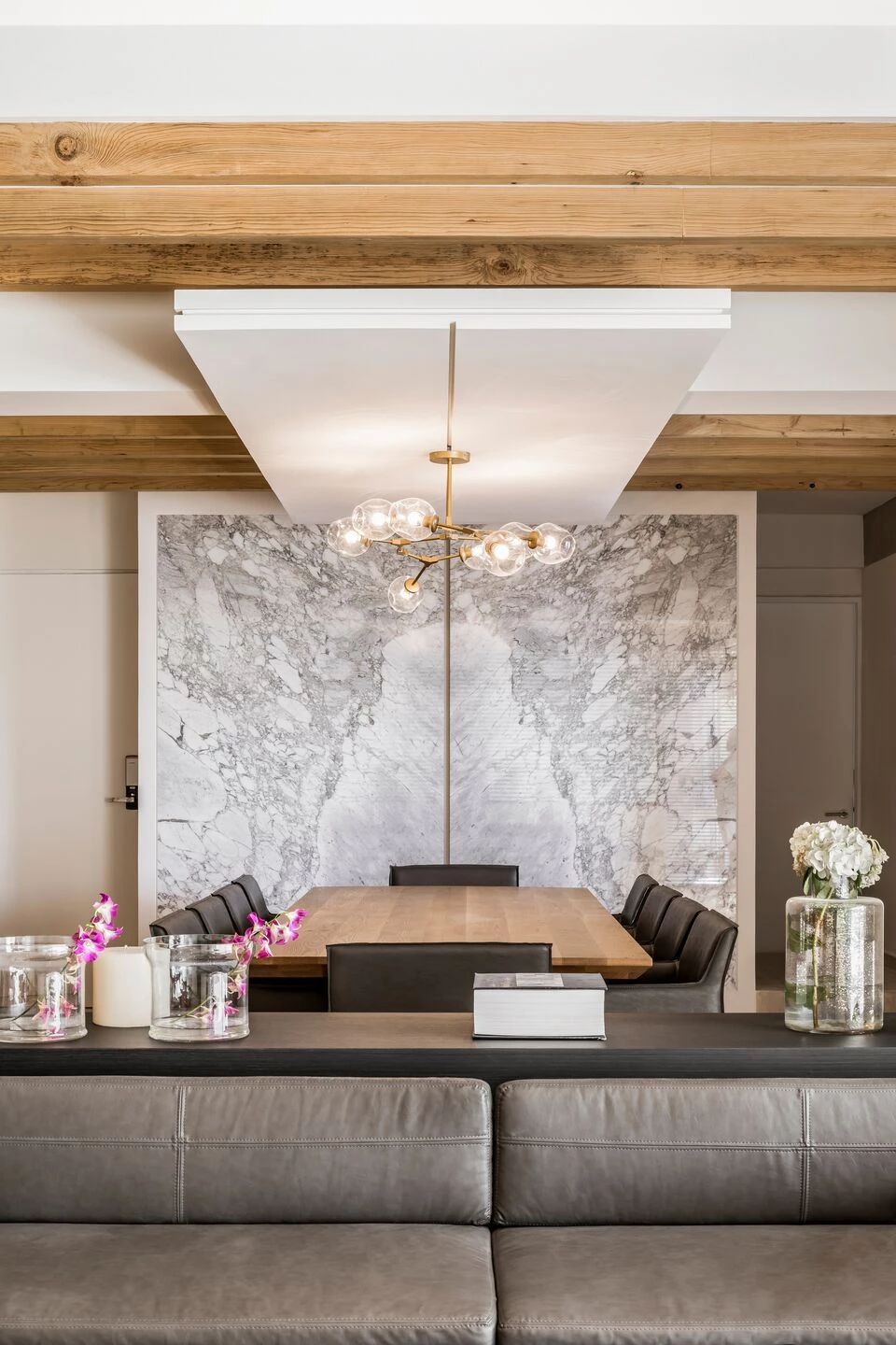 阿根廷 Quintana 公寓 | 简约空间中的精致细节-12