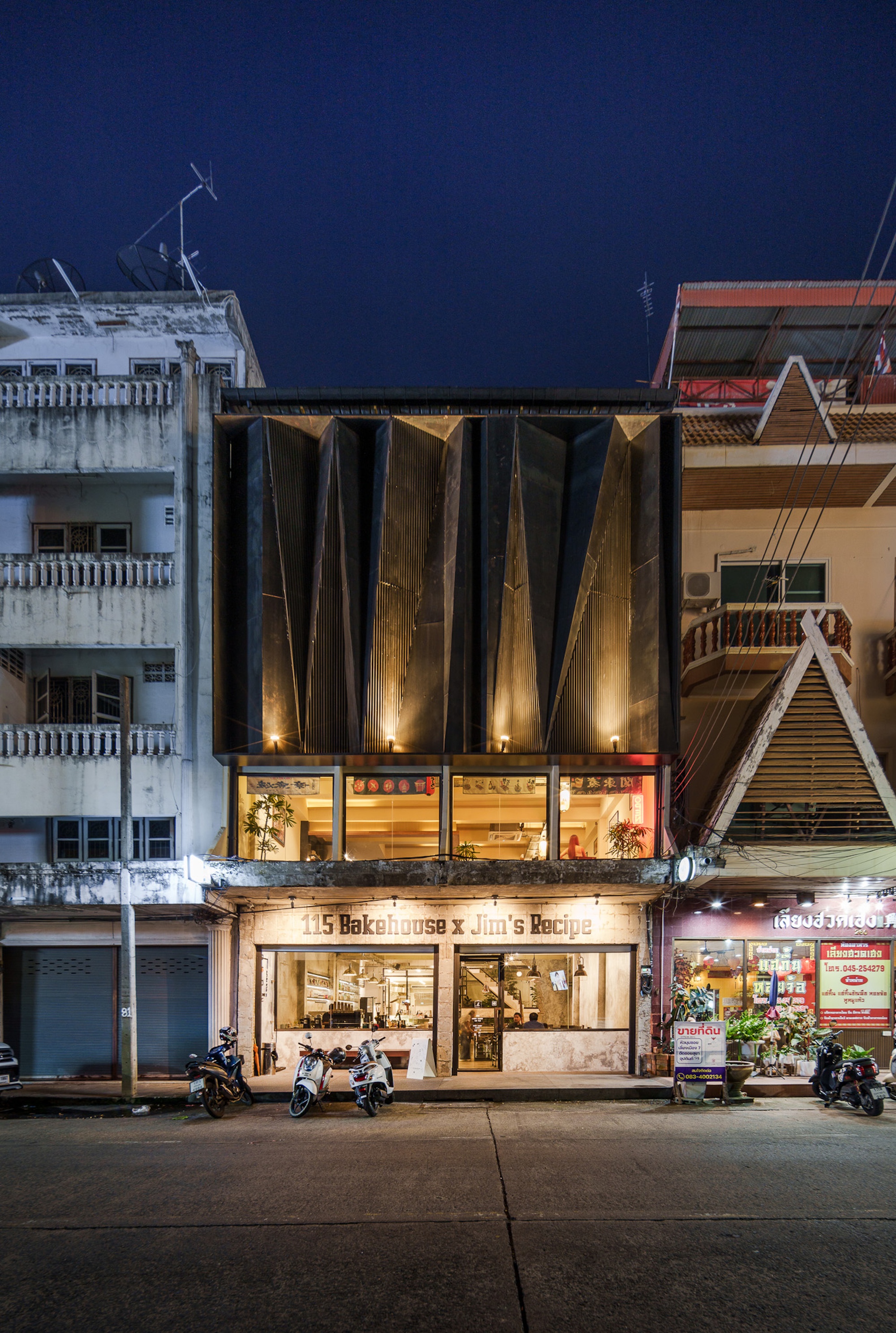 115 Bake House & JIM 's Recipe UBON OLD TOWN / sutearchitect-17