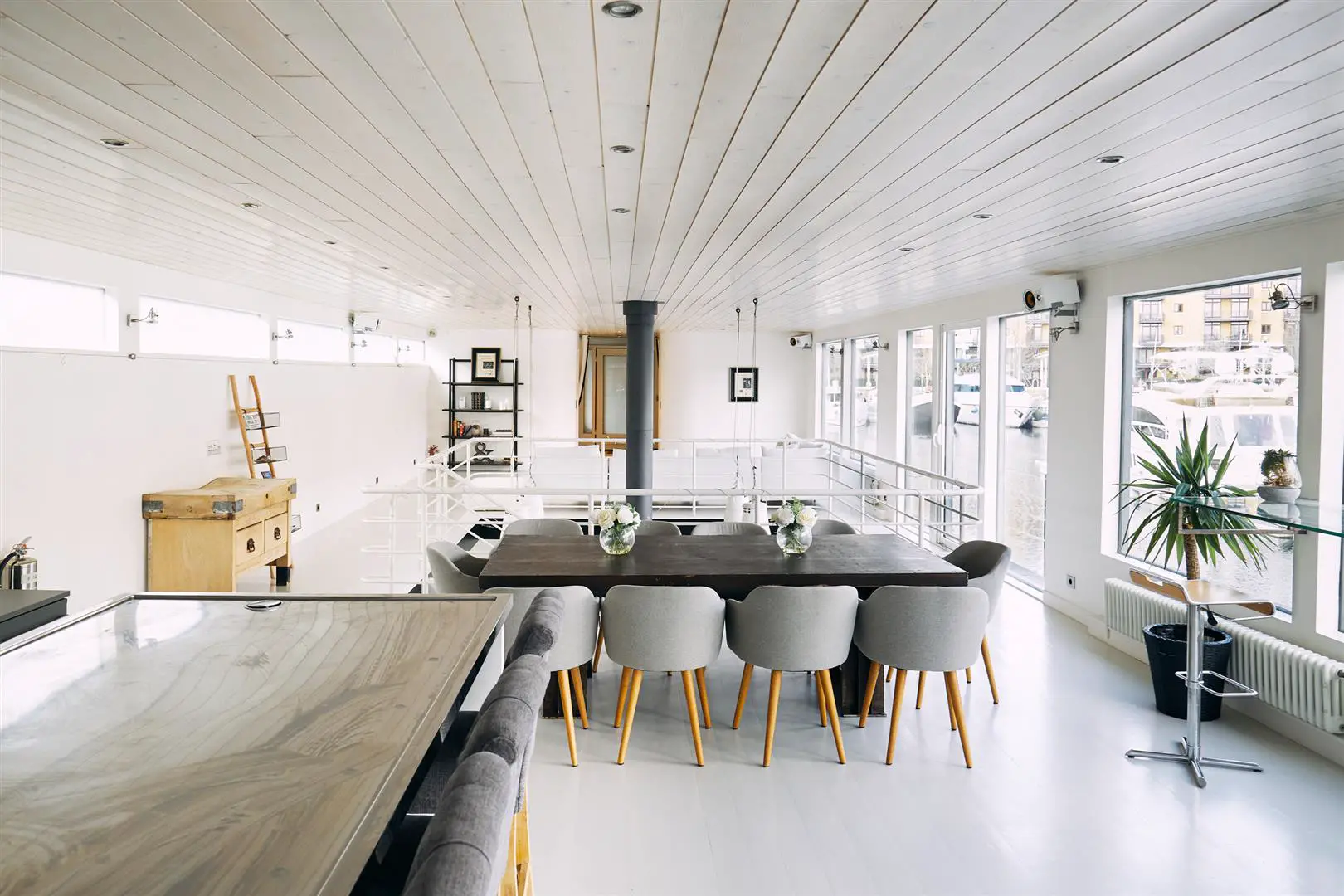 伦敦独特设计师 houseboat,水岸优雅舒适居所-7