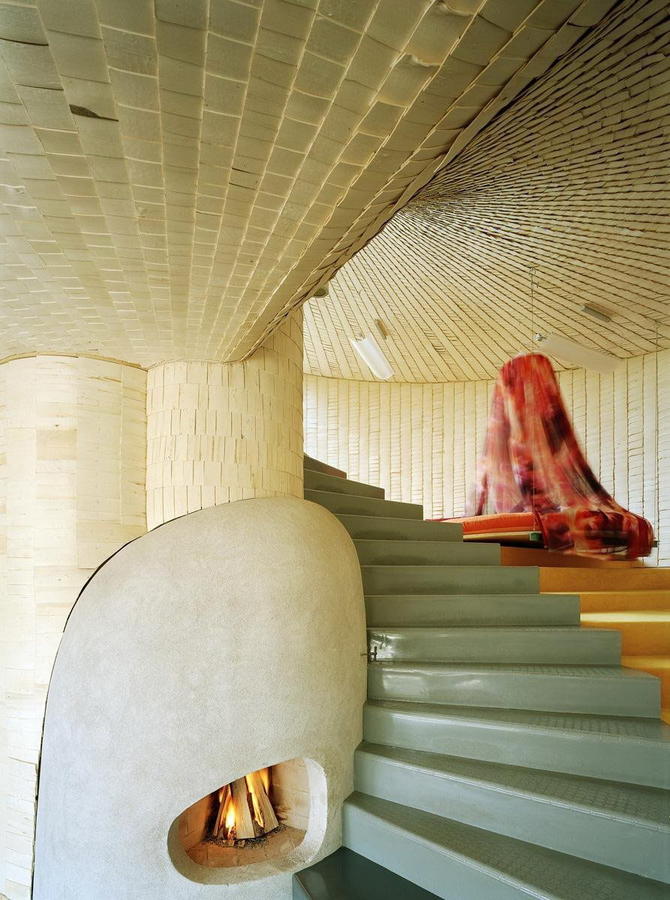芬兰螺旋形住宅——独特空间与光照处理-7