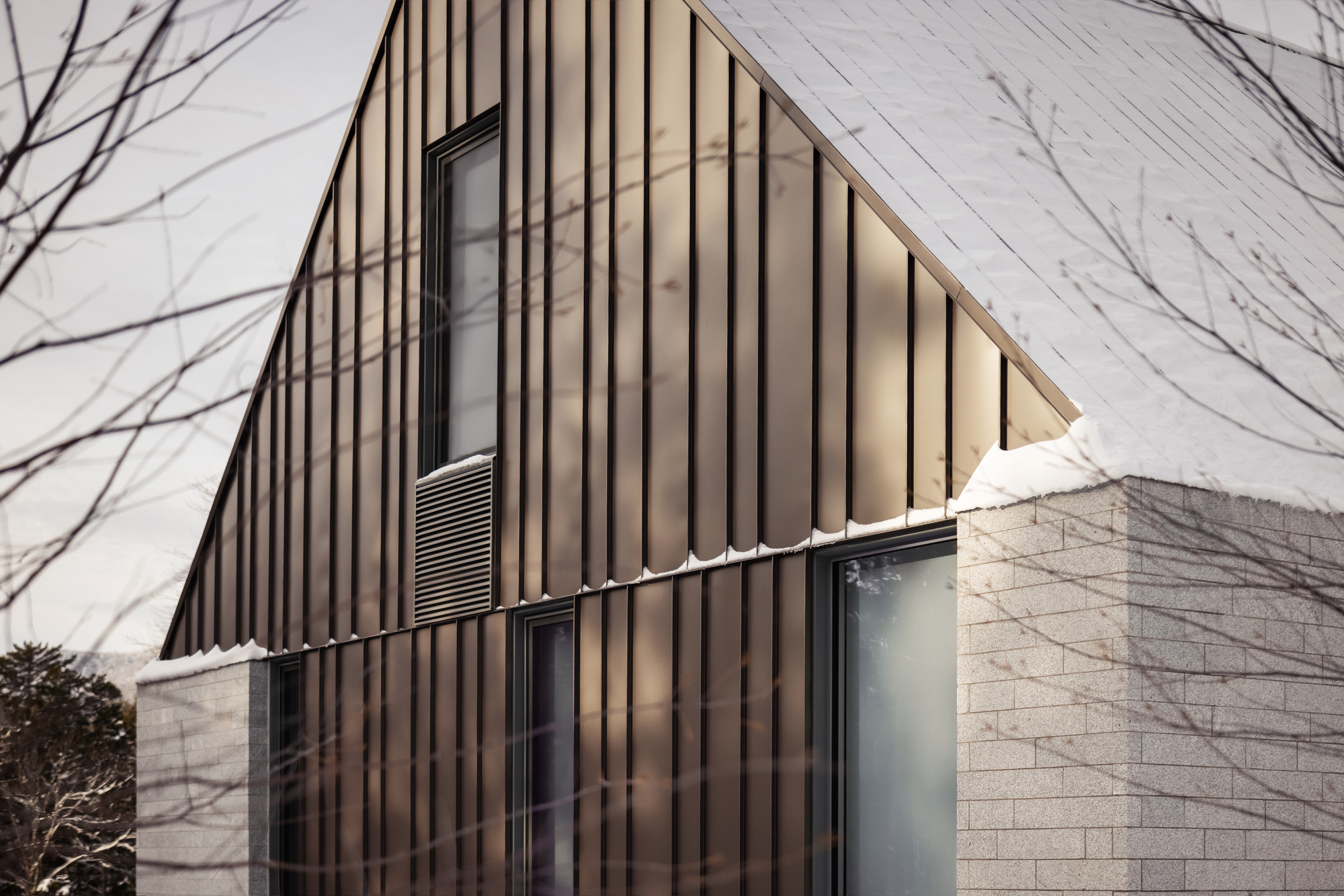 Three Summits Residence / NÓS-32