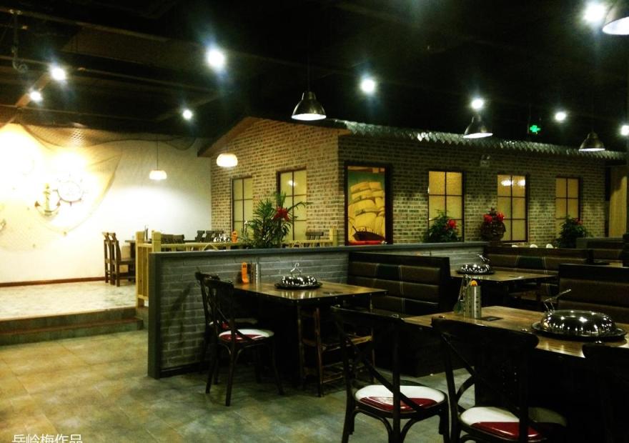 "八鲜过海"复古风室内设计,打造美食与回忆的温馨空间-11