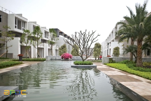 豪华别墅 现代风格梁志天 雅居樂劍橋郡   伯侯公館-37