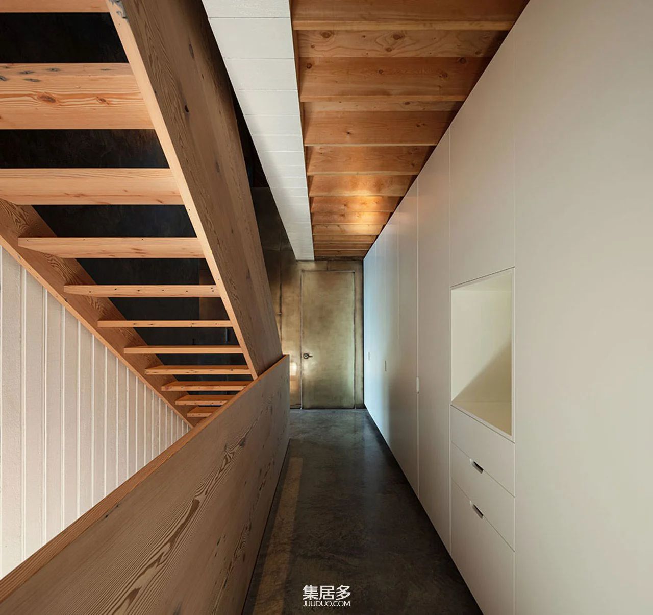 加拿大湖边惊艳的现代住宅丨M 安全建筑工作室-19