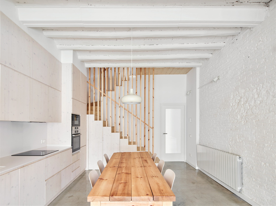 西班牙 95PLA 住宅翻新丨Vallribera Arquitectes-3