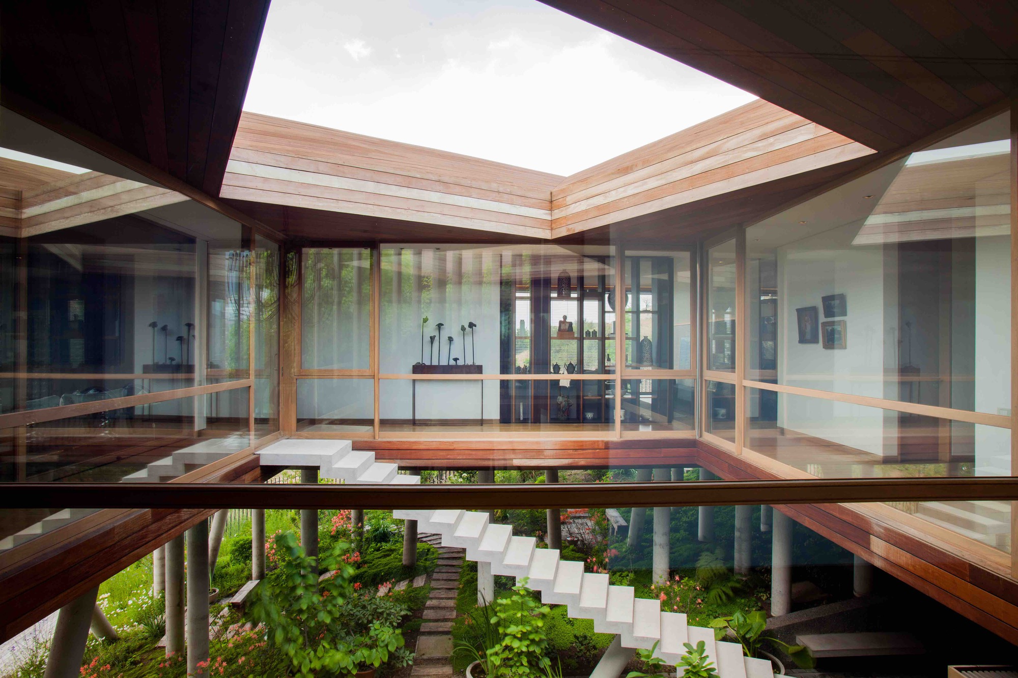 埃斯梅拉达之家丨智利圣地亚哥丨Cazú Zegers Arquitectura-21