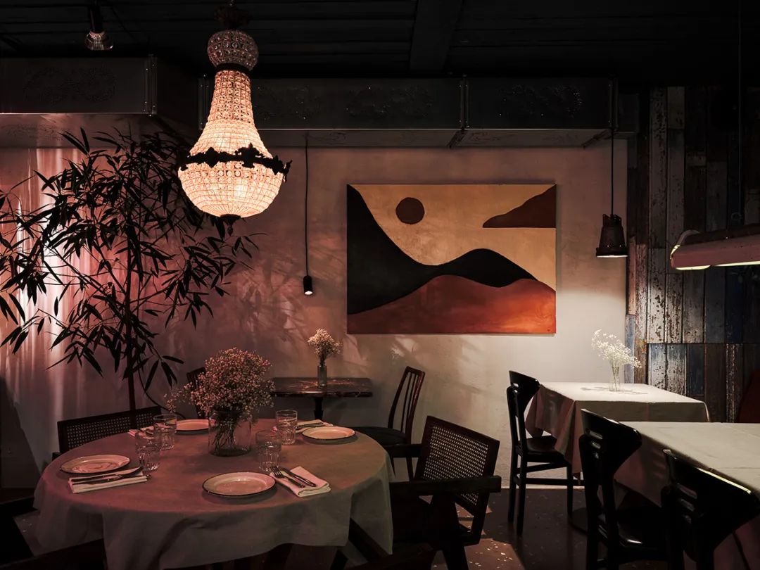 野性格鲁吉亚餐厅设计-3