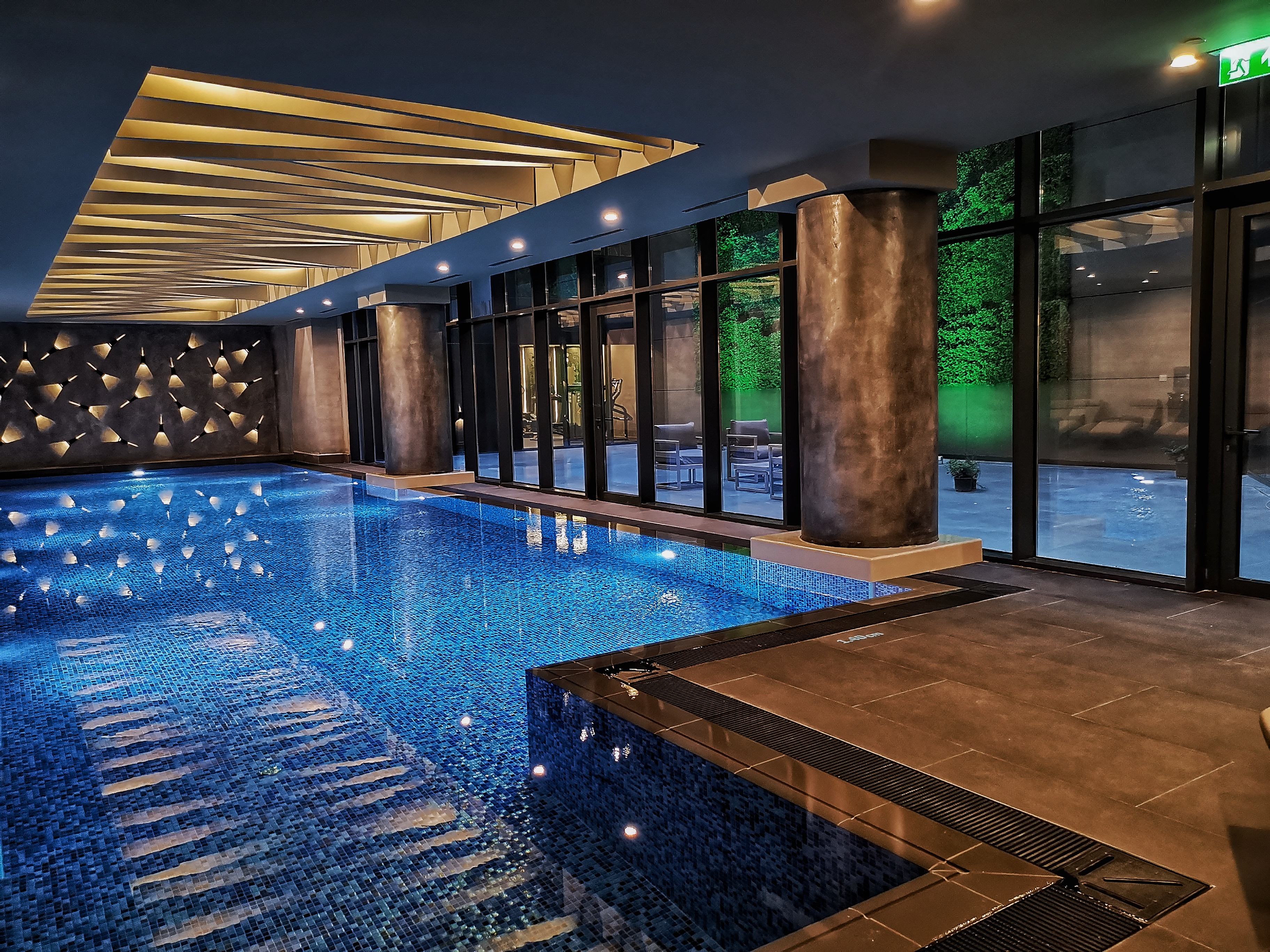SOFITEL HOTEL Taksim - SwimmingPool-2