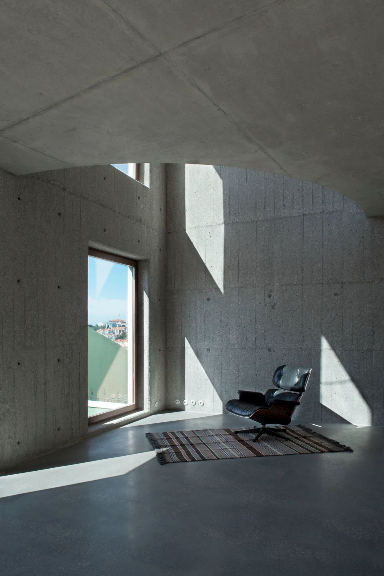 Nossa Senhora do Monte 教堂改造丨葡萄牙里斯本丨Leopold Banchini Architects-25