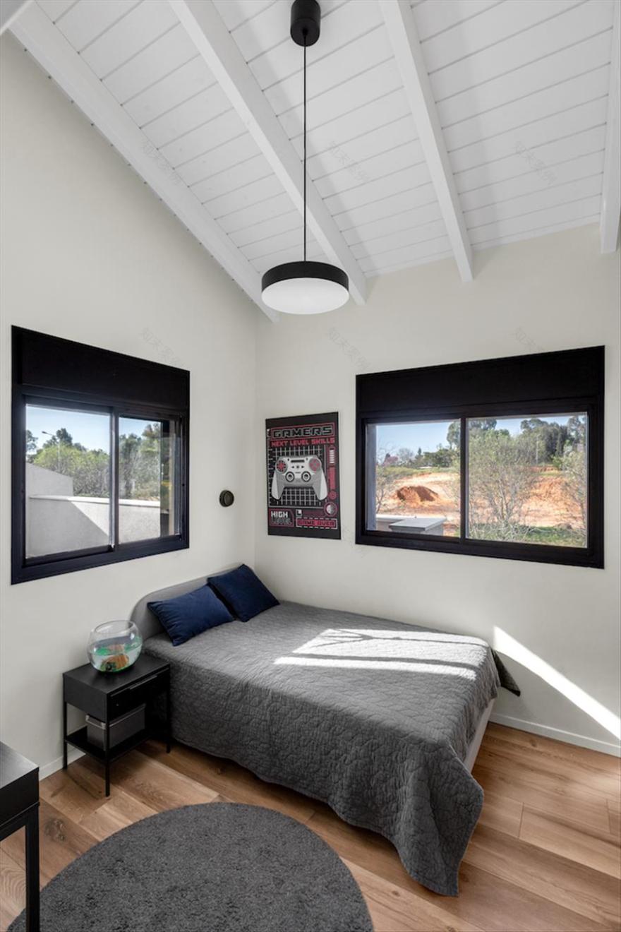 将建筑改造成住宅:基布兹私人住宅设计丨以色列丨home lifting工作室,维塔尔·弗里·施尔顿,米卡·阿尔特-49