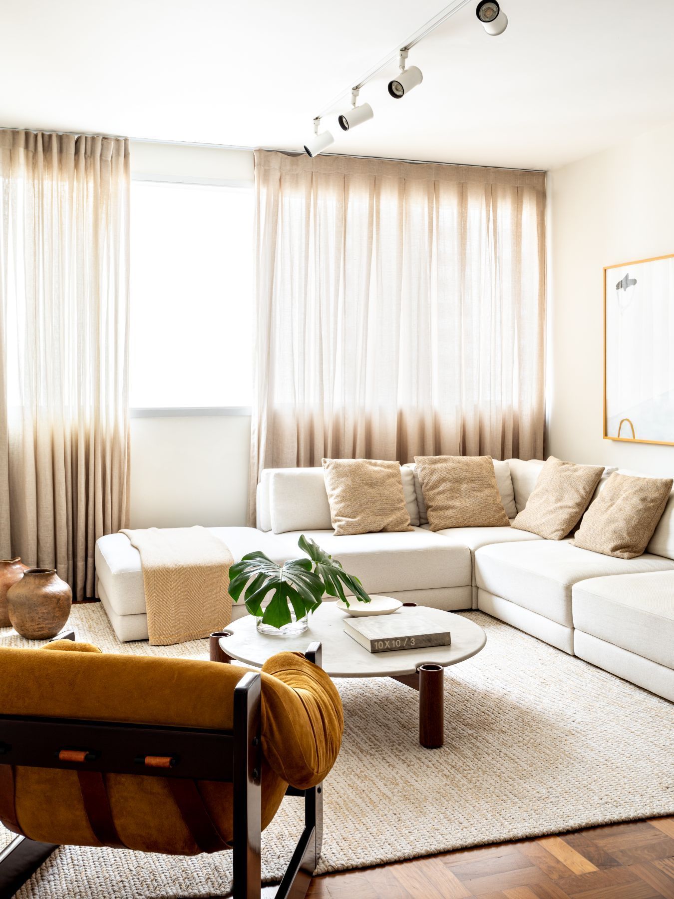 建筑师两居室房屋的简约温馨改造-19