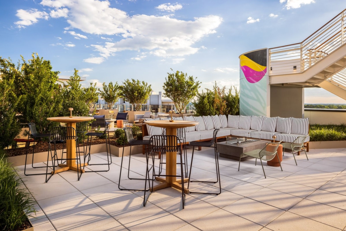 逃离喧嚣 · 梦幻屋顶度假胜地设计丨美国亚特兰大丨ASD | SKY-15