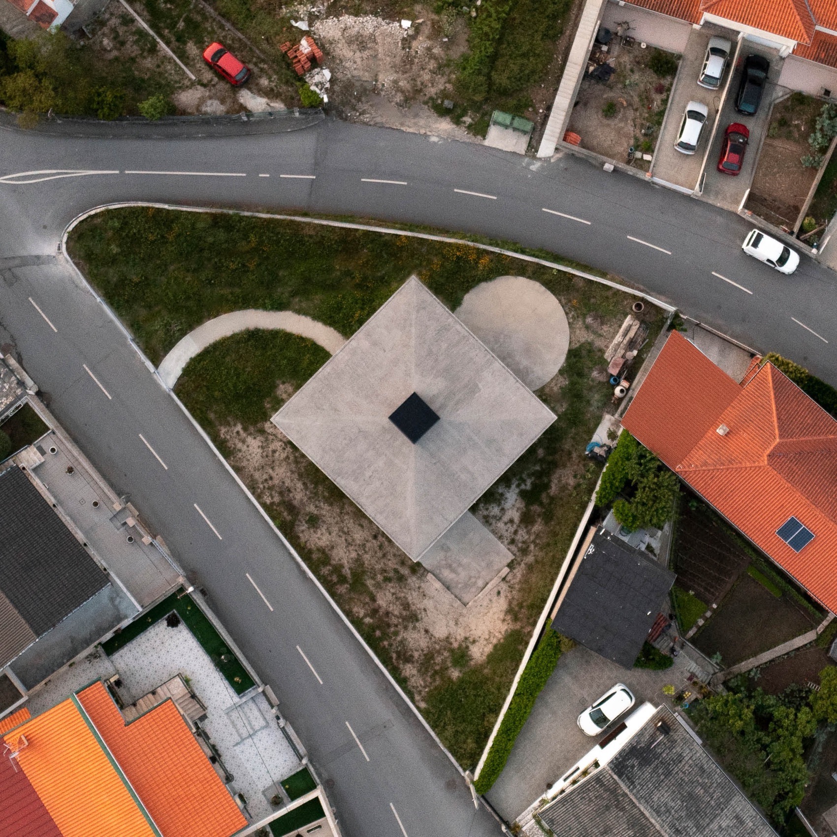 三代同堂的住宅丨葡萄牙丨Fala Atelier-10