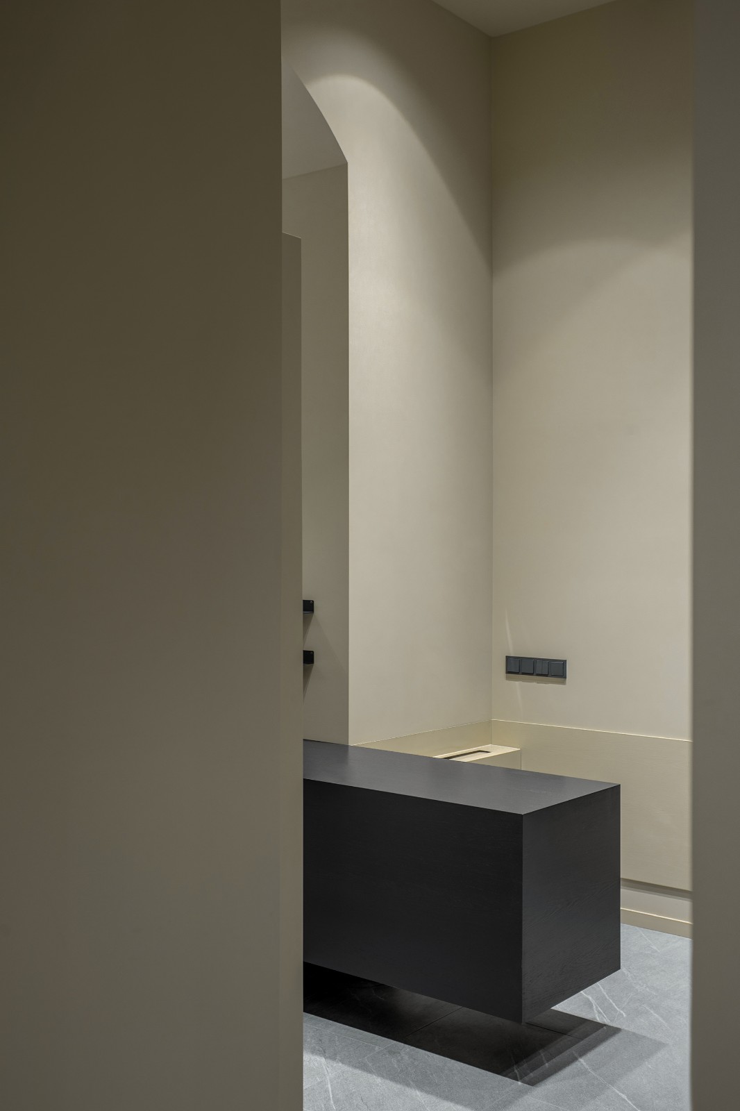 110m²国外极简男士服装店  LIS 设计工作室-15