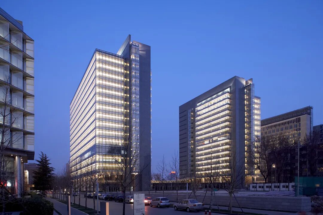 AI时代的“新”楼王|融科资讯中心C座设计-1