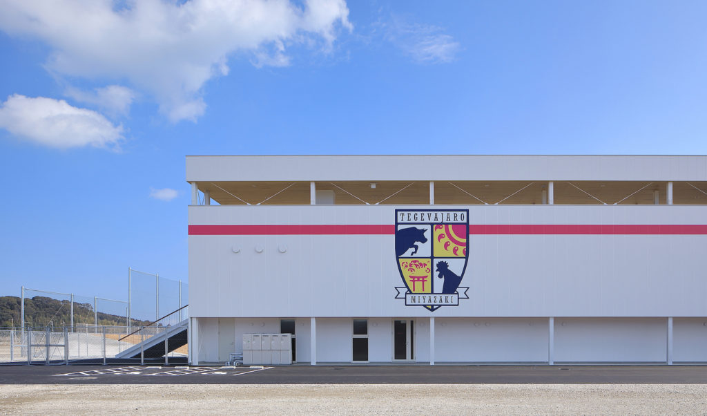 いちご宮崎新富サッカー場（旧ユニリーバスタジアム新富）丨日本宫崎丨有限会社COGITE-17