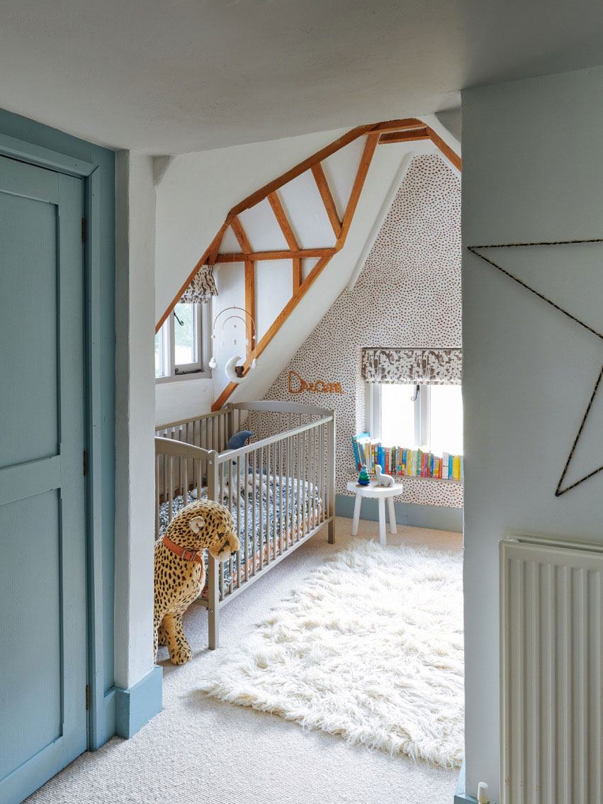 年轻设计师的英国传统乡村别墅-6