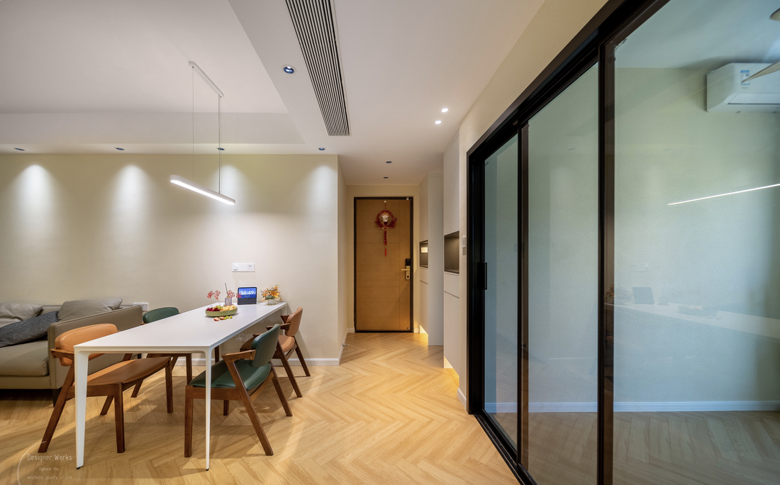 温馨三口之家-1