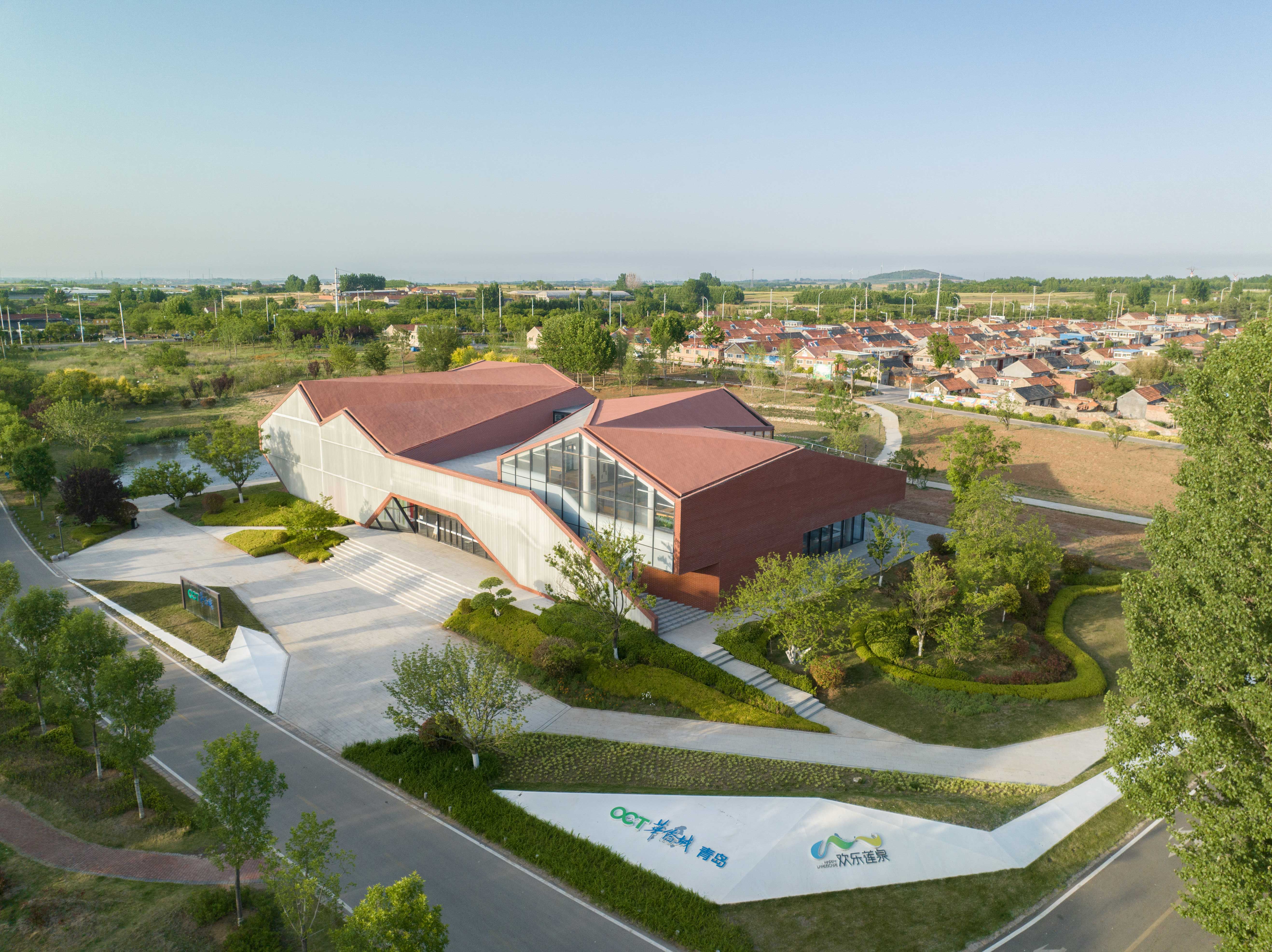 璞玉：青岛华侨城乡村振兴展示中心 / 袈蓝建筑-0