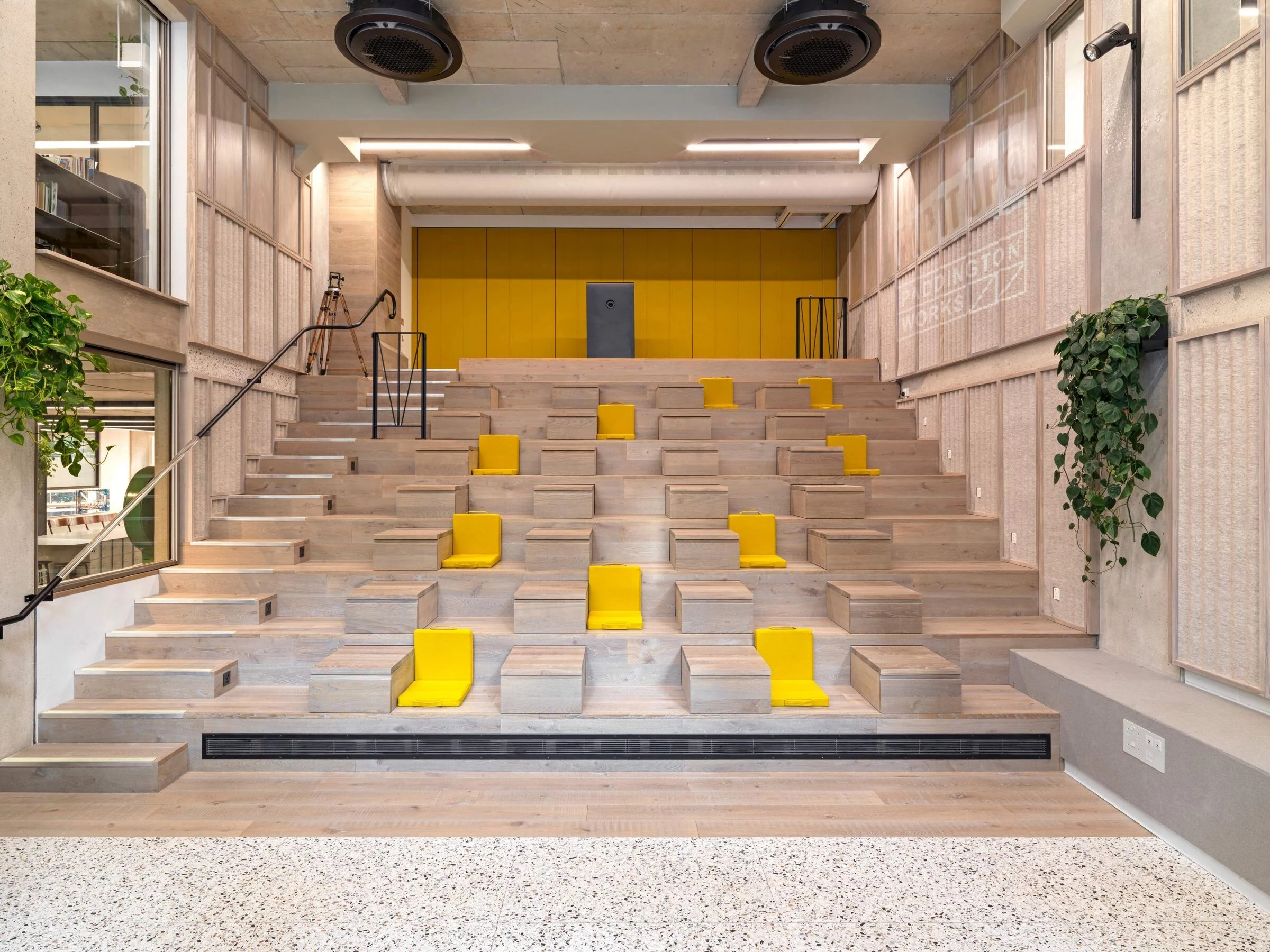 伦敦 Paddington Works 联合办公空间丨英国伦敦丨Threefold Architects-12