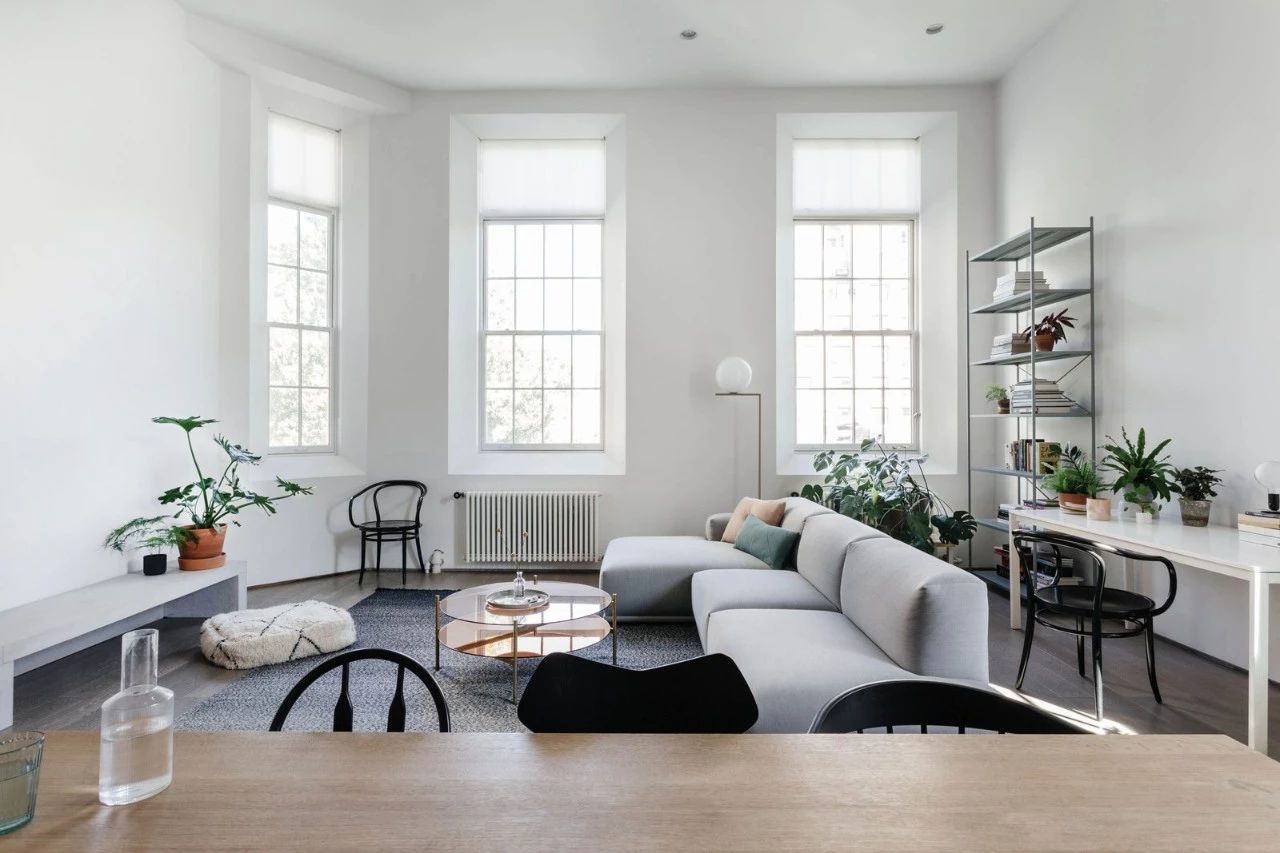 预算有限，纽约百年建筑变身个性公寓-1