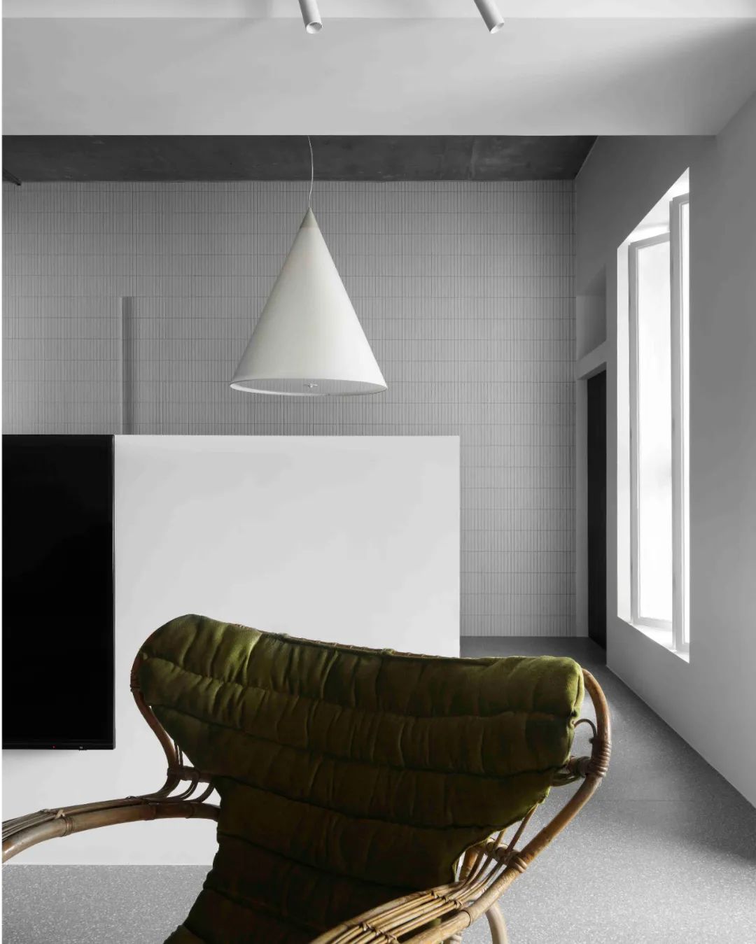 和谐共生 · 平静祥和空间设计丨地所设计-19