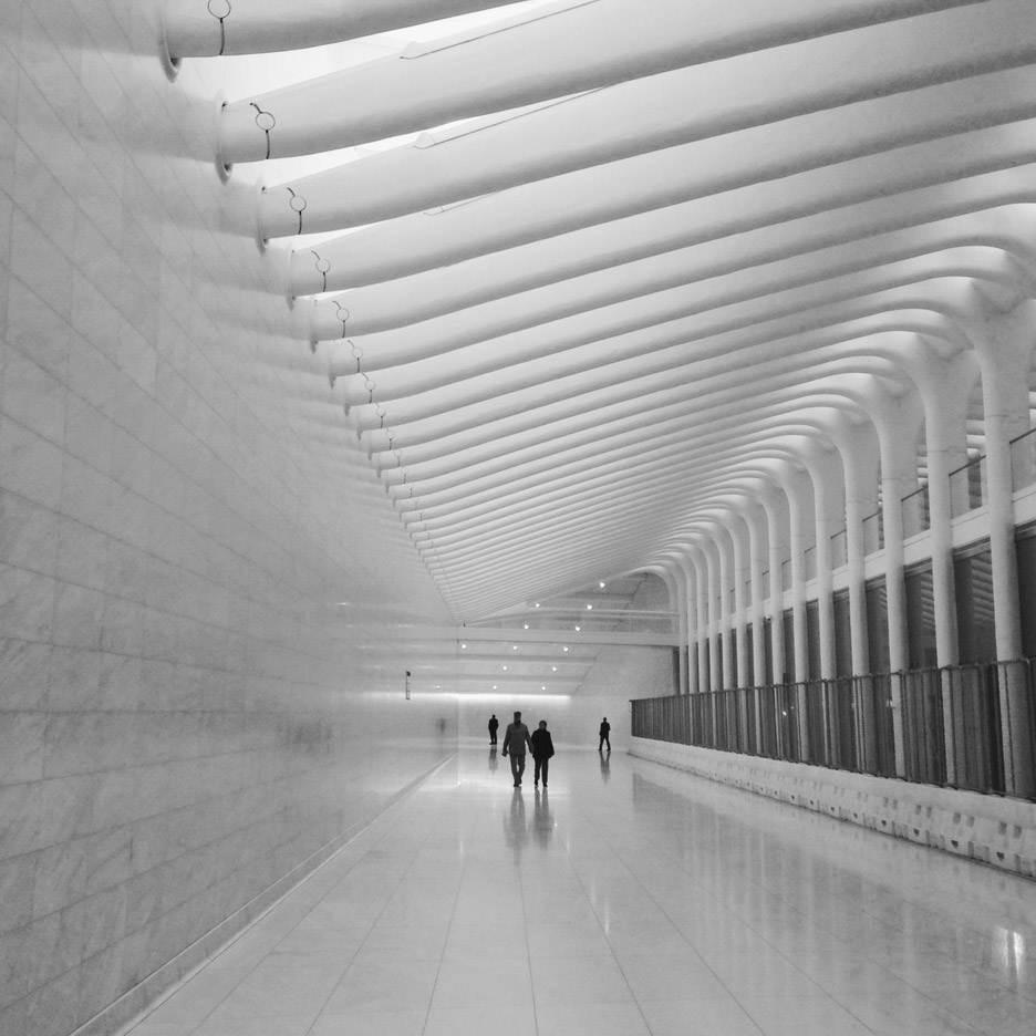 Calatrava's World Trade Center transit hub springs a leak-14