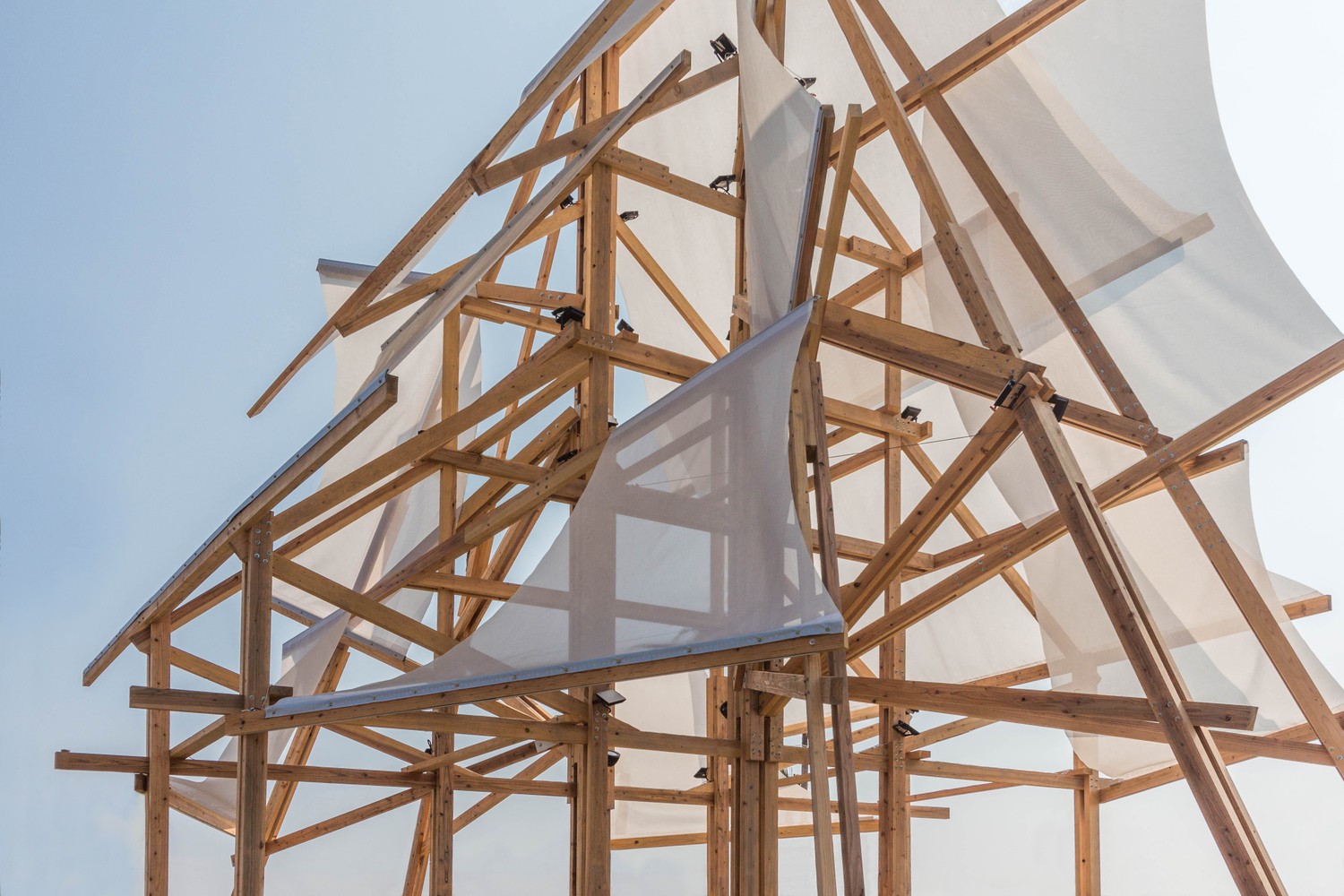 实木船帆构筑农渔城镇繁荣景象-13