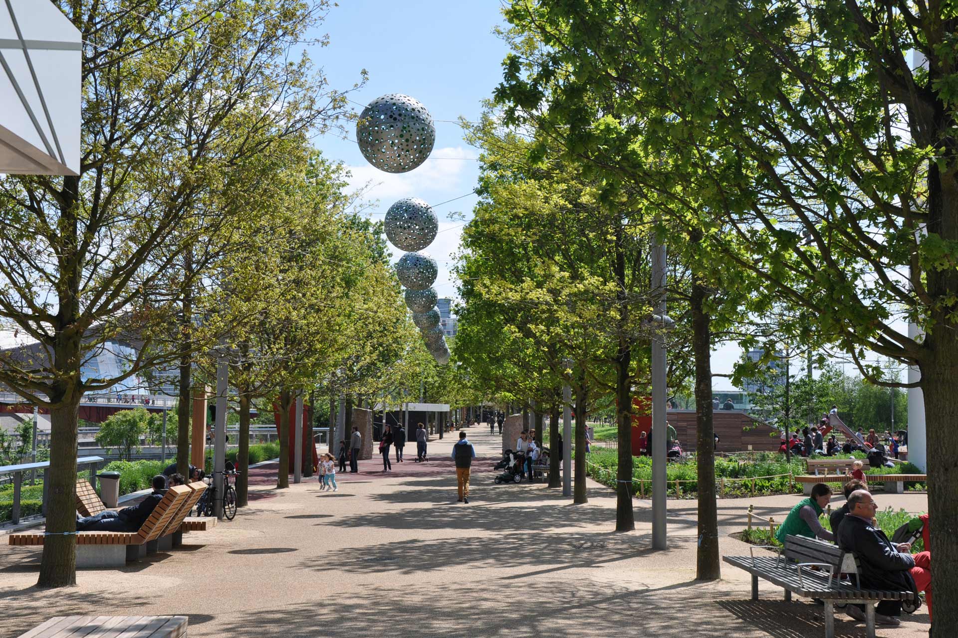 英国伊丽莎白奥林匹克公园南公园广场-3