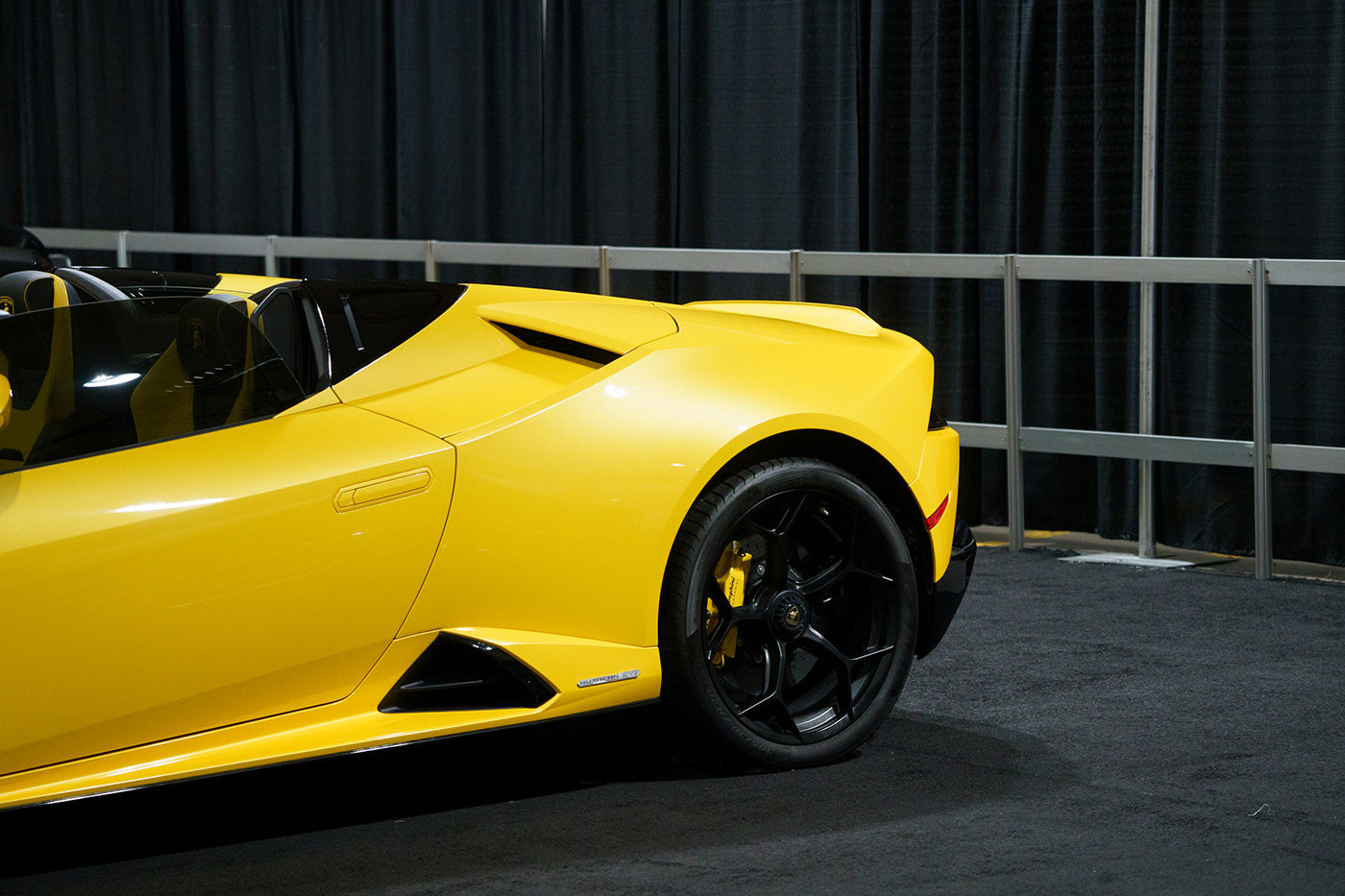 Lamborghini Huracan Evo Spyder-3