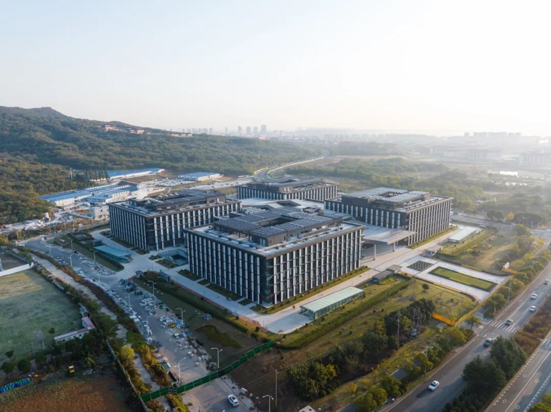 南京天印山医院丨中国南京丨东南大学建筑设计研究院有限公司-1