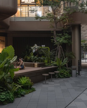 香港置地O’LANE启元光里景观改造丨中国重庆丨成都因澈思明景观设计有限公司