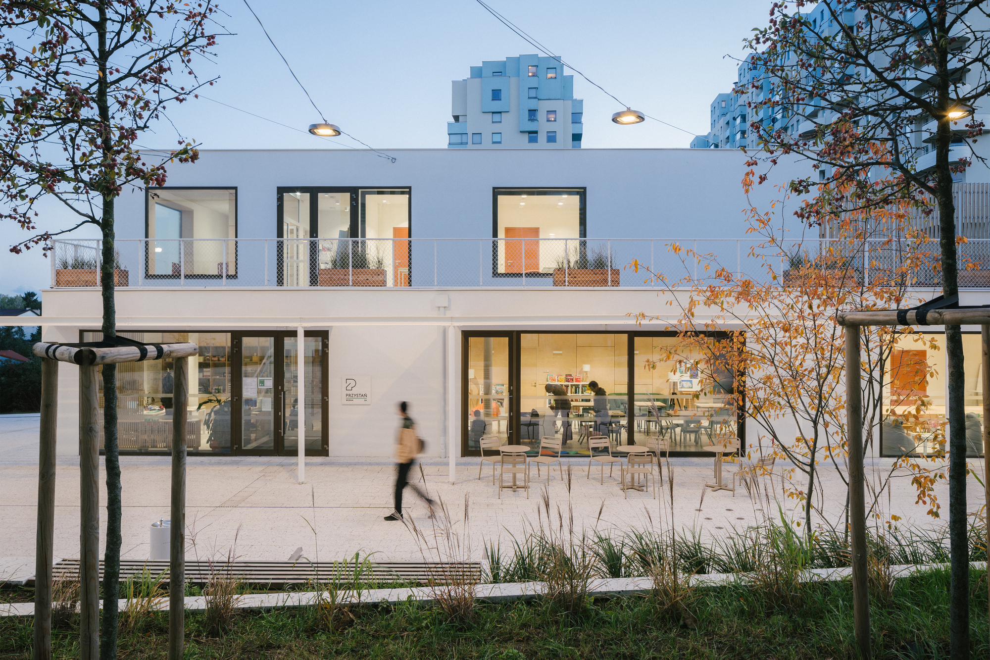 Widna Haven Community Center and Library / PB STUDIO + studiomania + IPA Ipreferanalog-25