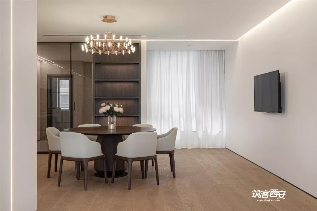 西安胡剑新作 | 400㎡大平层住宅，满足三代人五只猫的舒适生活-46