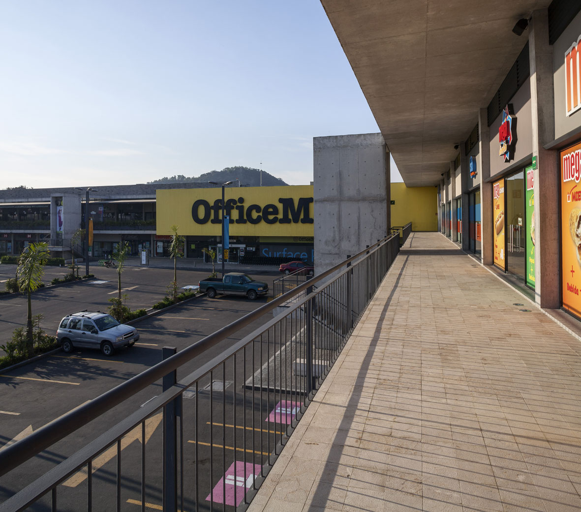 墨西哥 Xalapa 市购物中心设计 | 绿色环保，便捷停车-10